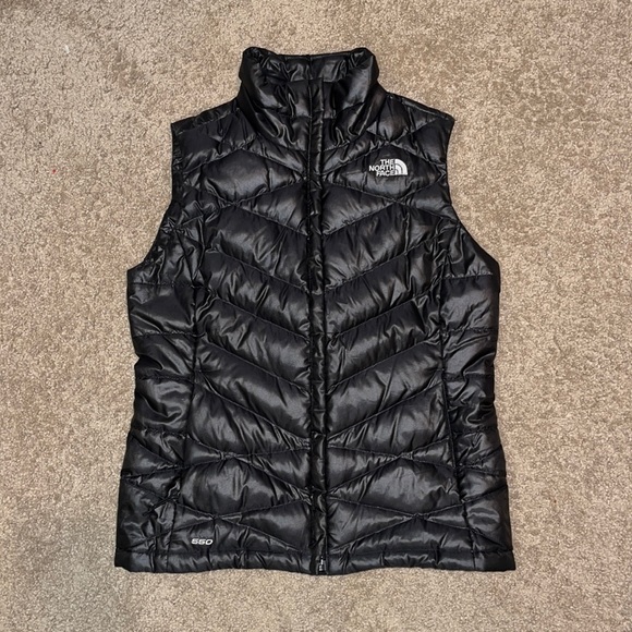 The North Face Jackets & Blazers - The North Face vest